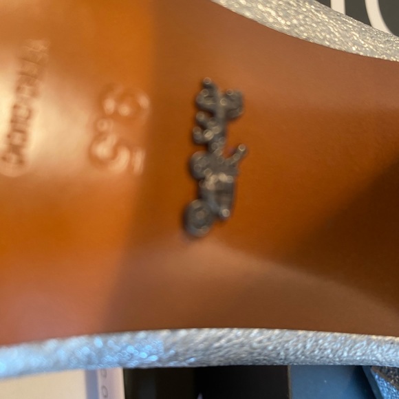 Coach silver high heel loafers size 9.5 - Picture 6 of 8